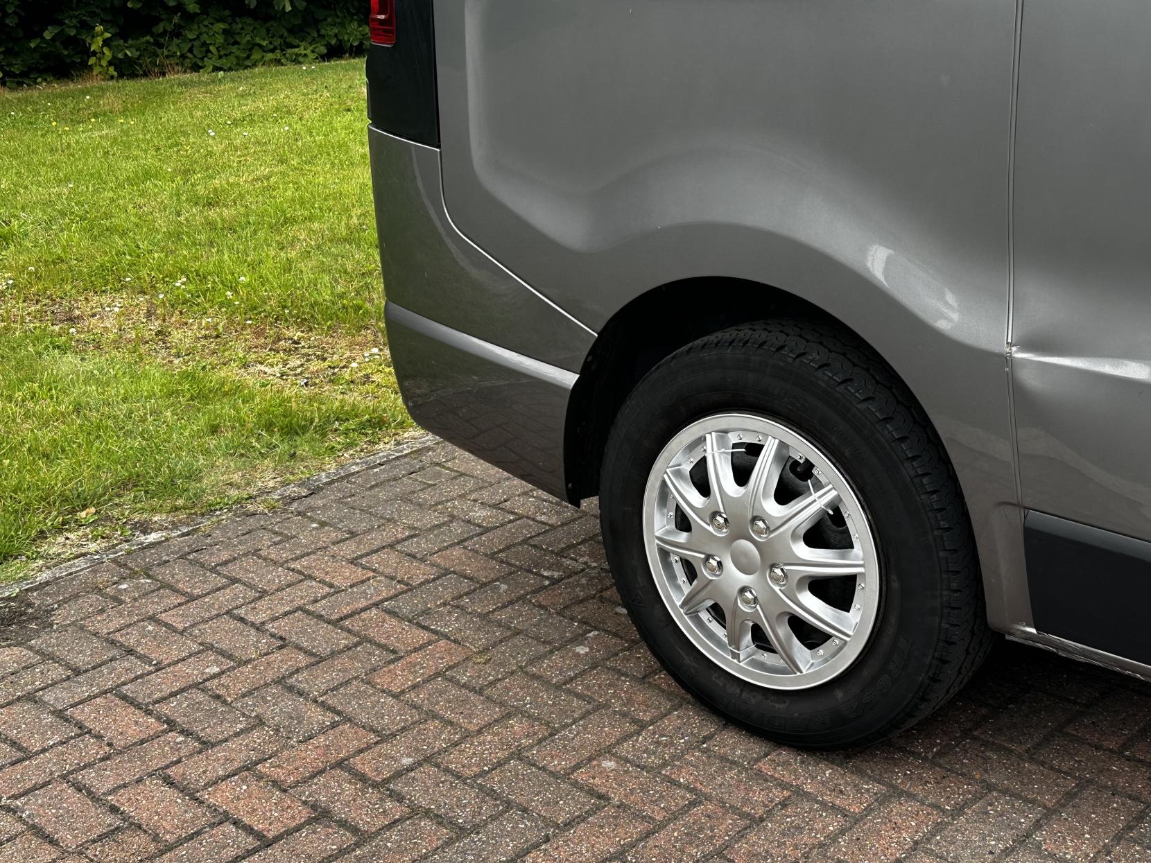 Vauxhall Vivaro 1.6 CDTi 2700 BiTurbo ecoTEC Sportive Panel Van 5dr Diesel Manual L1 H1 Euro 6 (s/s) (125 ps)