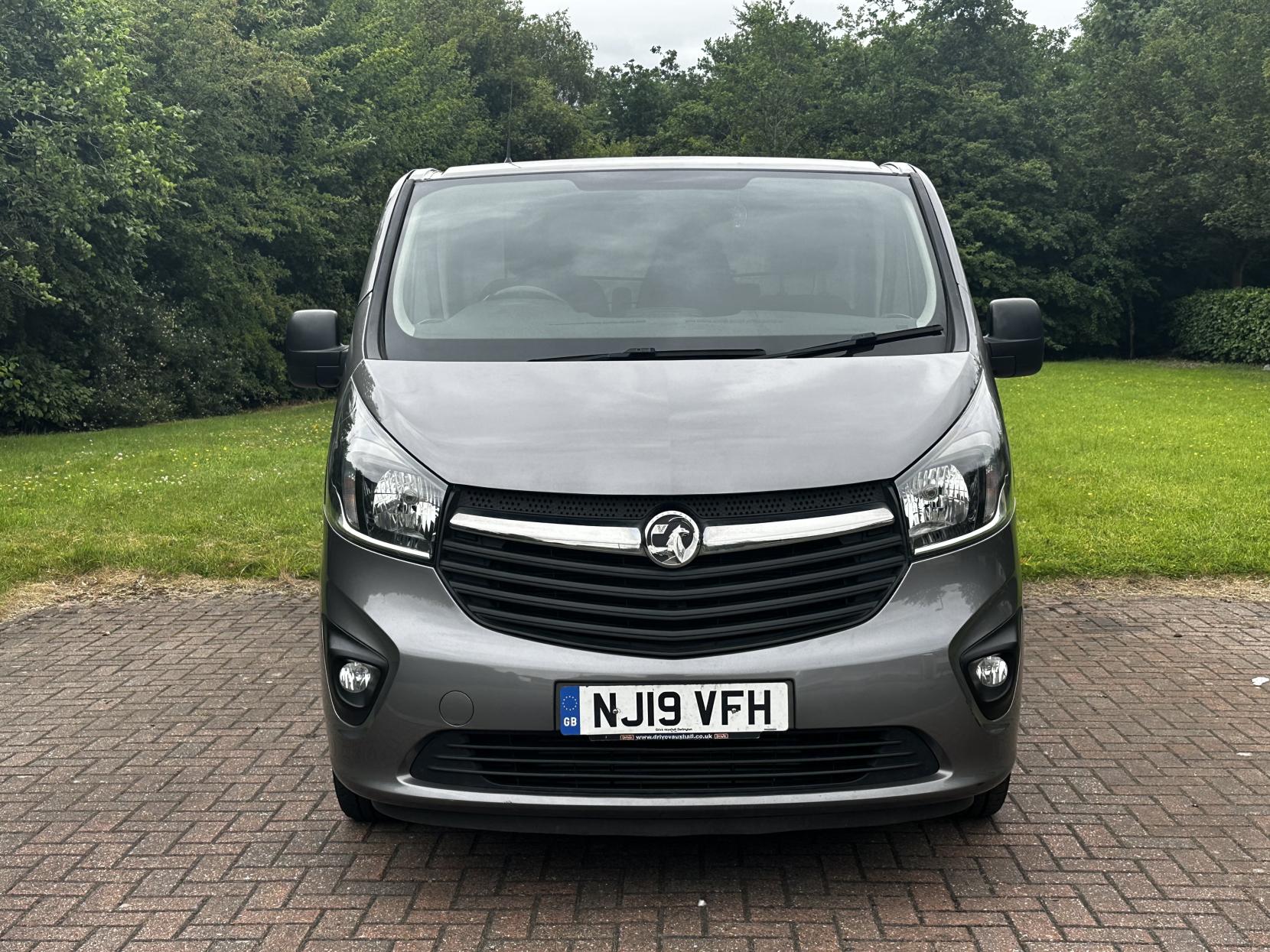 Vauxhall Vivaro 1.6 CDTi 2700 BiTurbo ecoTEC Sportive Panel Van 5dr Diesel Manual L1 H1 Euro 6 (s/s) (125 ps)