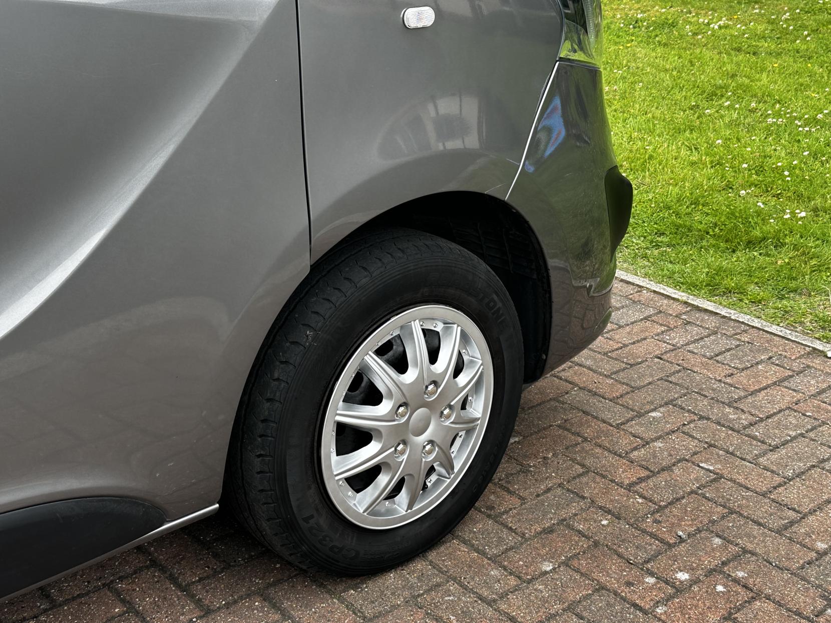 Vauxhall Vivaro 1.6 CDTi 2700 BiTurbo ecoTEC Sportive Panel Van 5dr Diesel Manual L1 H1 Euro 6 (s/s) (125 ps)