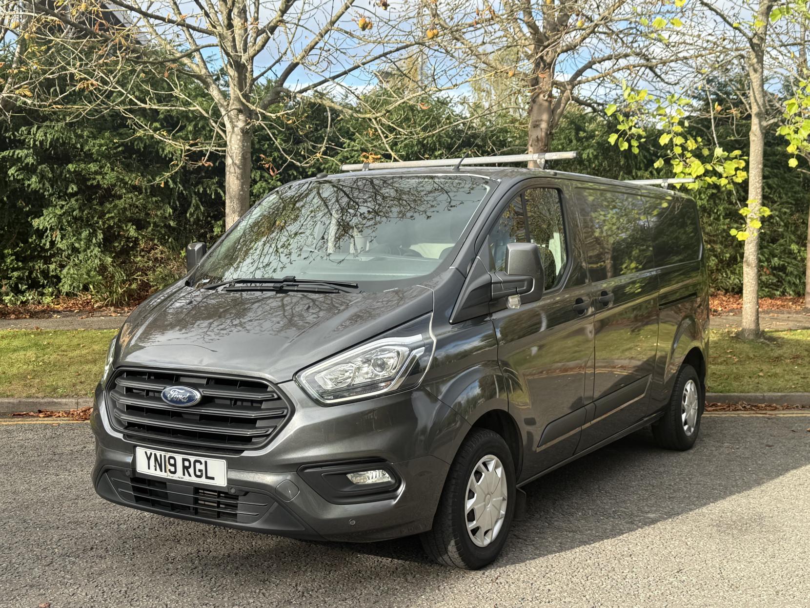 Ford Transit Custom 2.0 300 EcoBlue Trend Panel Van 5dr Diesel Manual L2 H1 Euro 6 (130 ps)