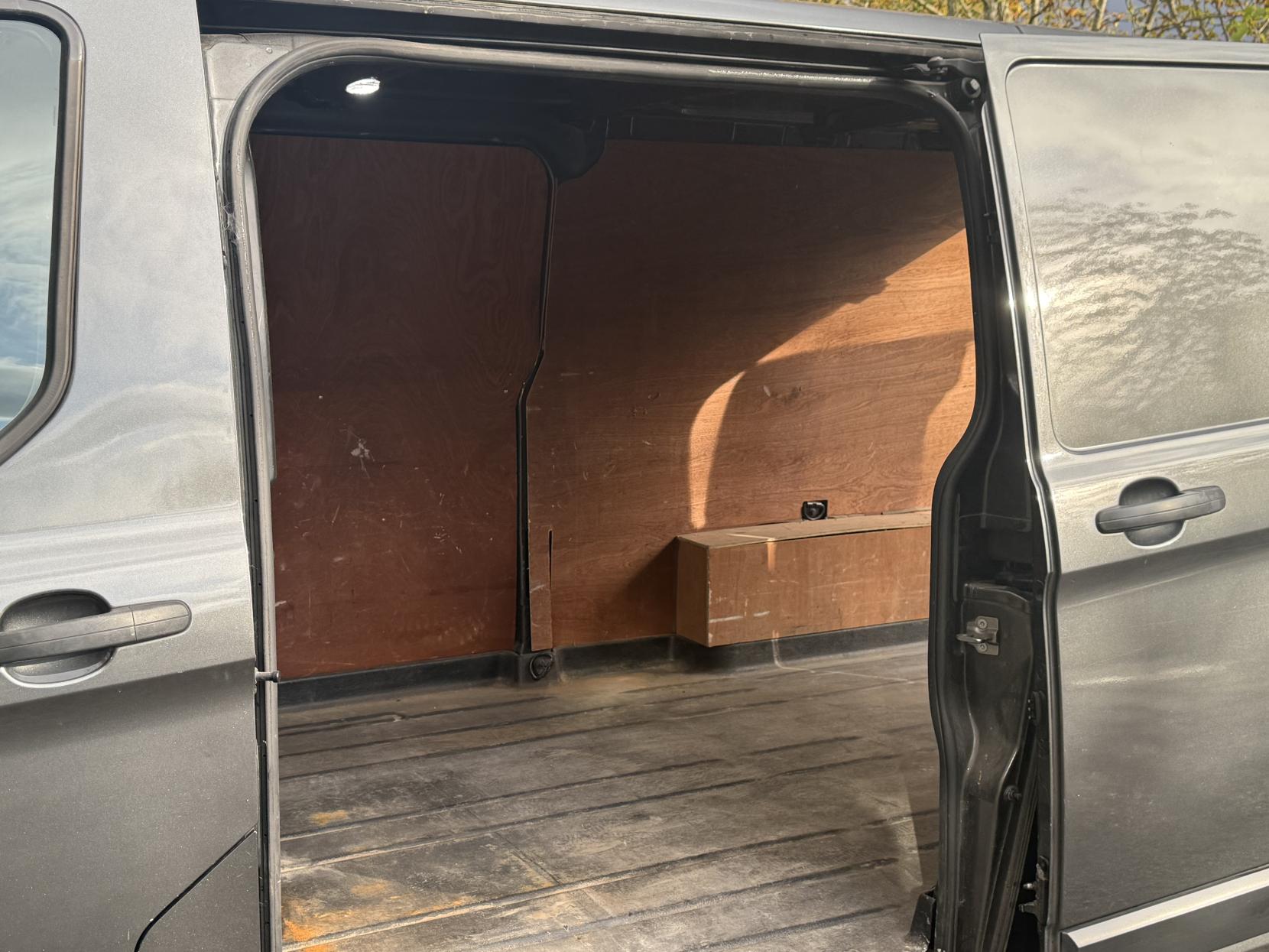 Ford Transit Custom 2.0 300 EcoBlue Trend Panel Van 5dr Diesel Manual L2 H1 Euro 6 (130 ps)