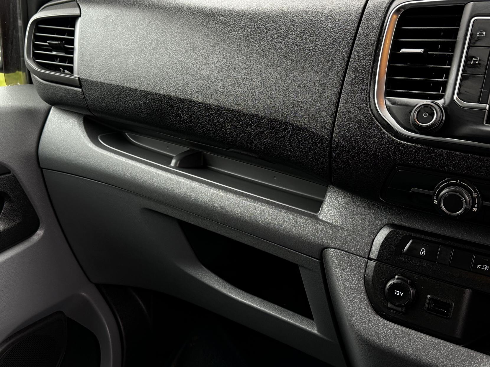 Citroen Dispatch 1.5 BlueHDi 1000 Enterprise M Panel Van 6dr Diesel Manual FWD 2 Euro 6 (s/s) (100 ps)