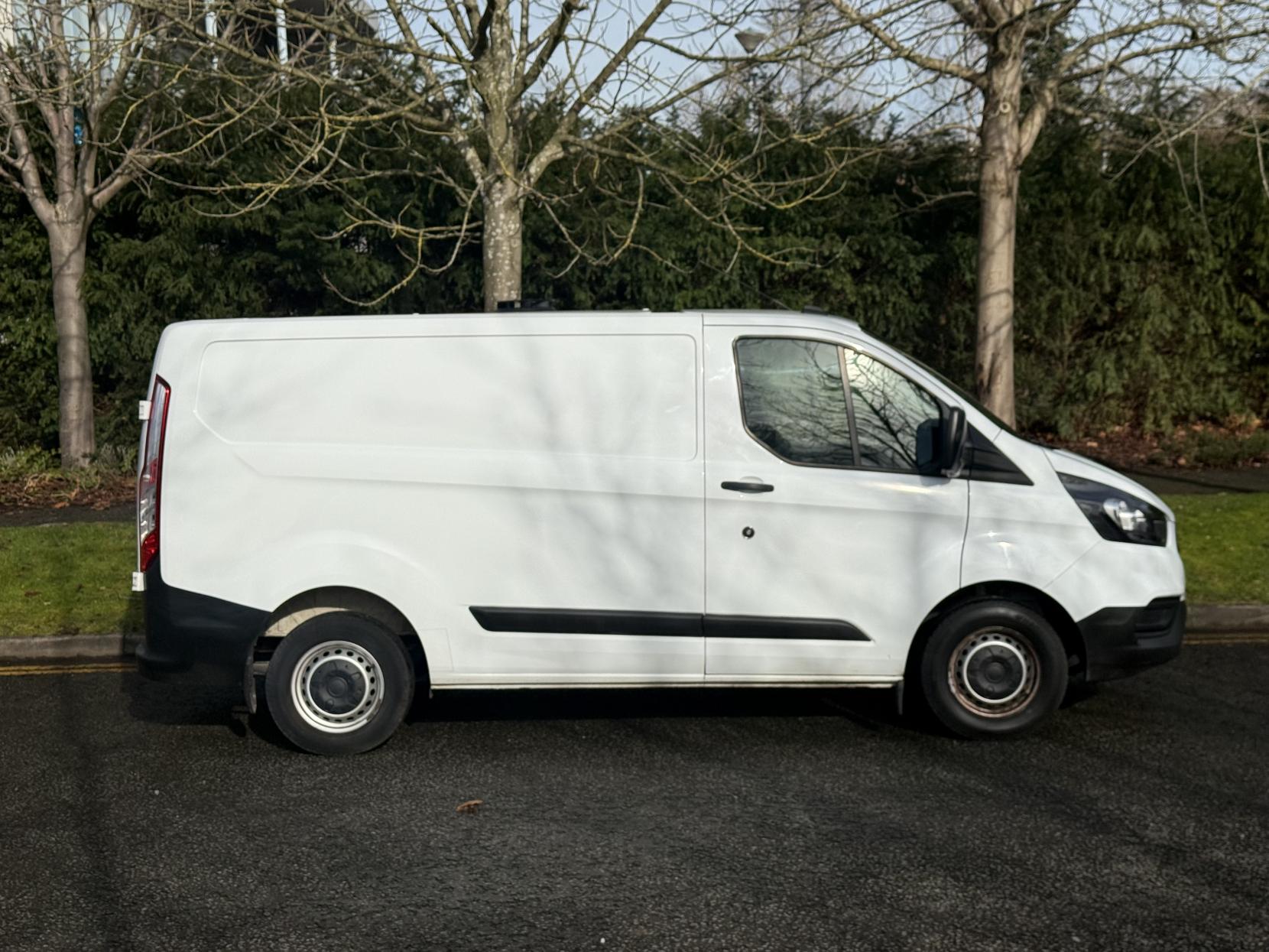 Ford Transit Custom 2.0 300 EcoBlue Leader Panel Van 5dr Diesel Manual L1 H1 Euro 6 (s/s) (130 ps)