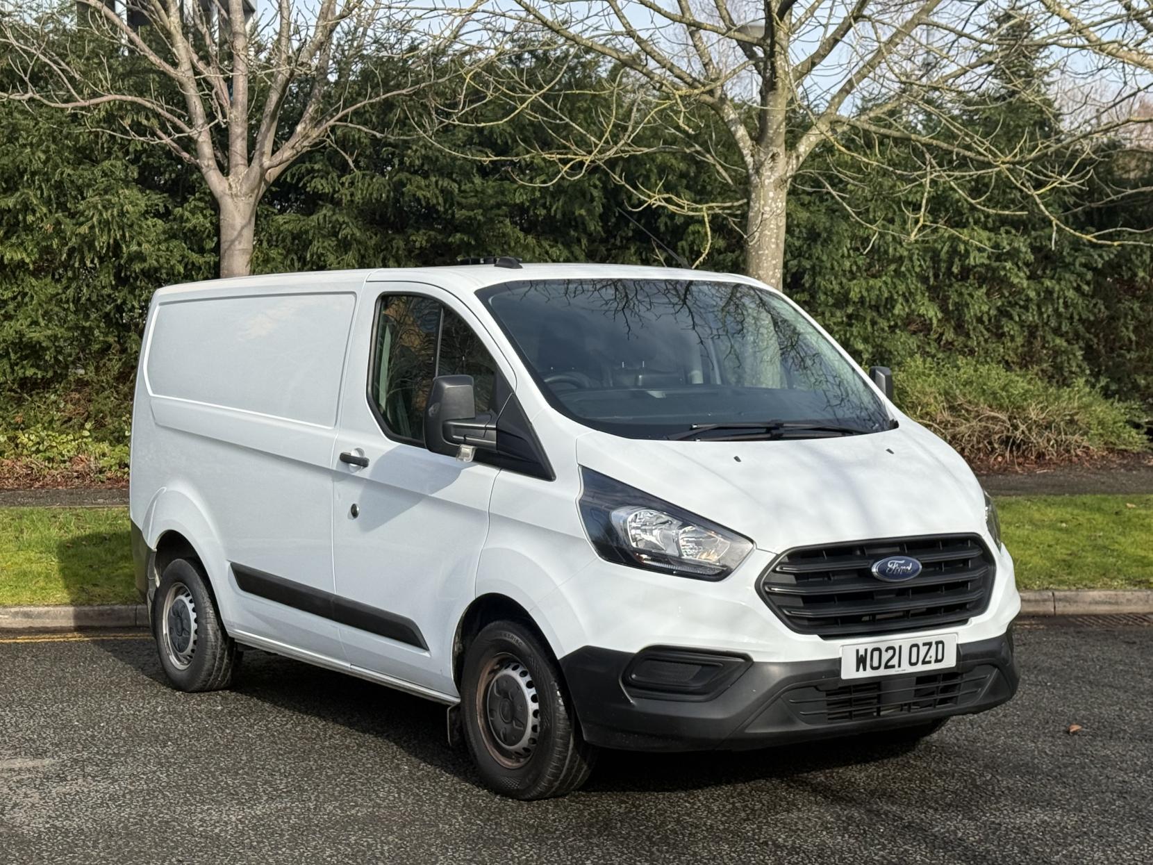 Ford Transit Custom 2.0 300 EcoBlue Leader Panel Van 5dr Diesel Manual L1 H1 Euro 6 (s/s) (130 ps)