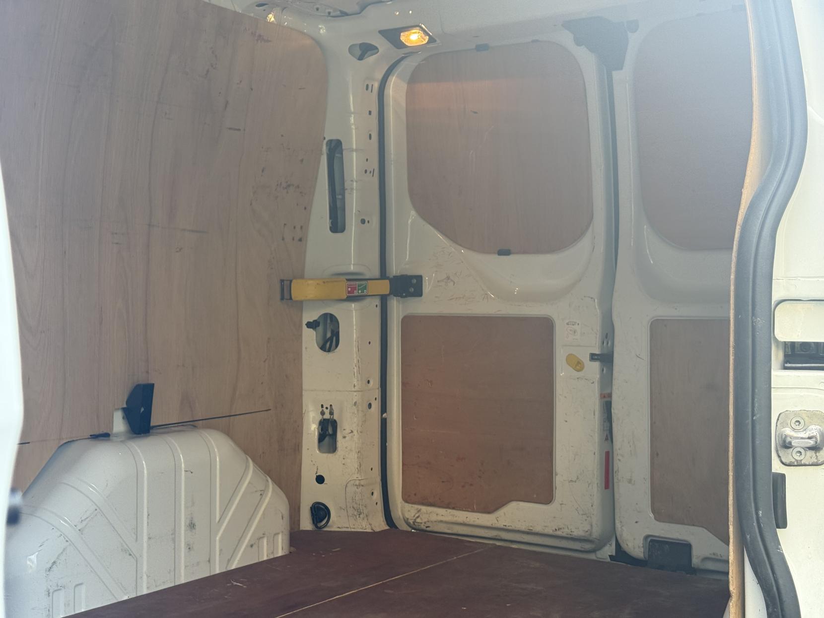 Ford Transit Custom 2.0 300 EcoBlue Leader Panel Van 5dr Diesel Manual L1 H1 Euro 6 (s/s) (130 ps)