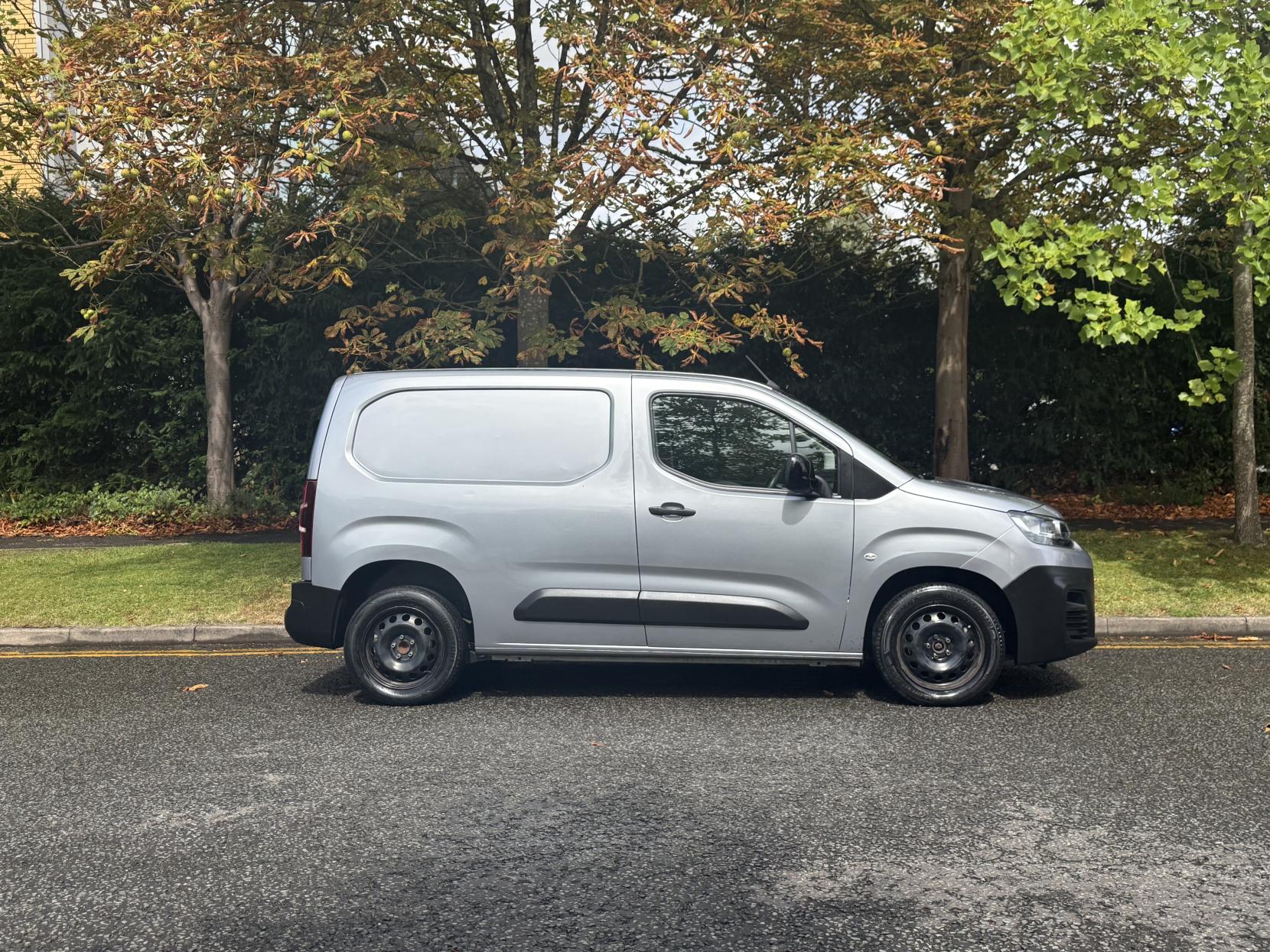 Citroen Berlingo 1.5 BlueHDi 1000 Enterprise M Pro Panel Van 5dr Diesel Manual SWB Euro 6 (s/s) (100 ps)