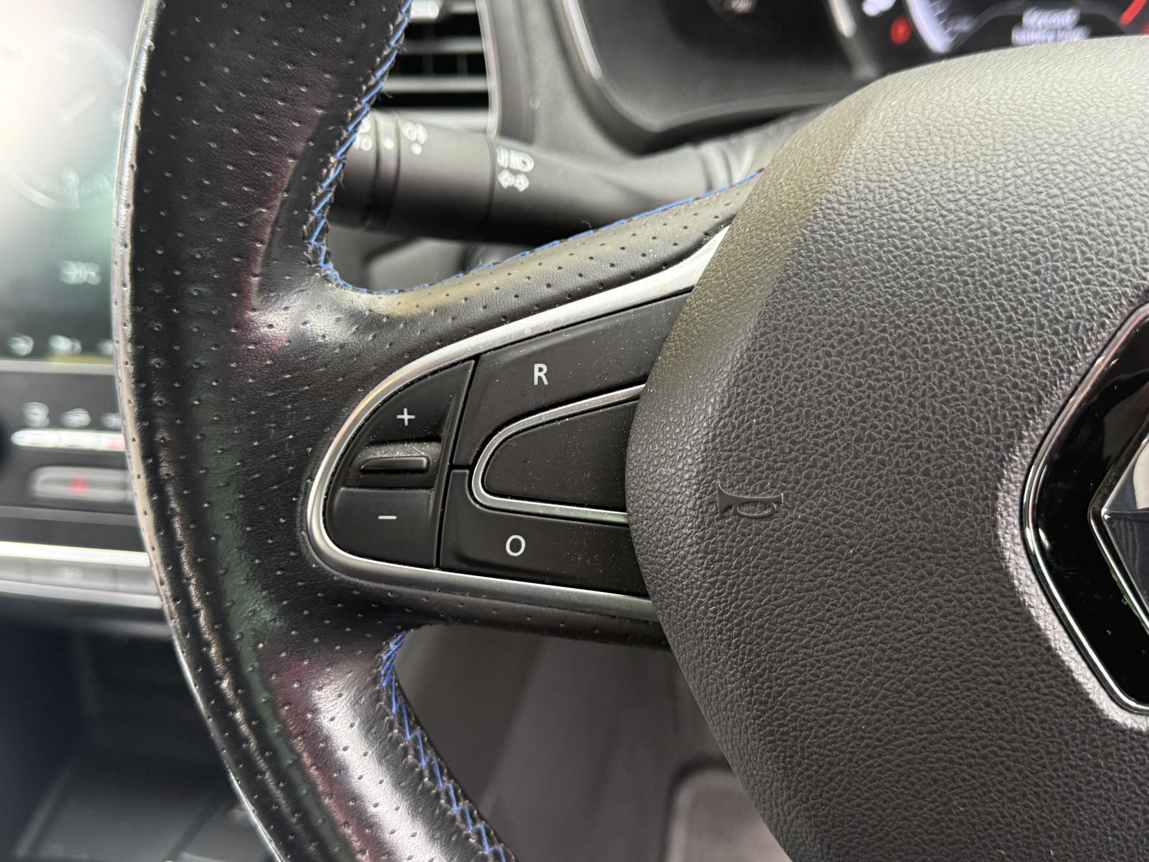 Renault Megane 1.3 TCe GT Line Hatchback 5dr Petrol Manual Euro 6 (s/s) (140 ps)