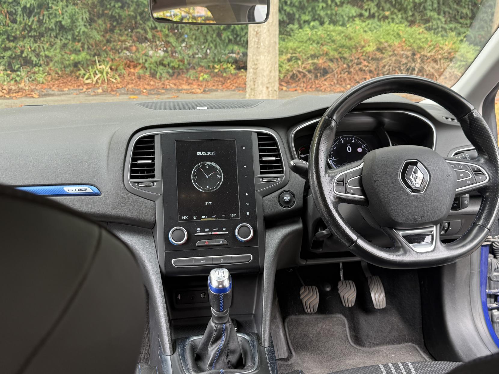 Renault Megane 1.3 TCe GT Line Hatchback 5dr Petrol Manual Euro 6 (s/s) (140 ps)