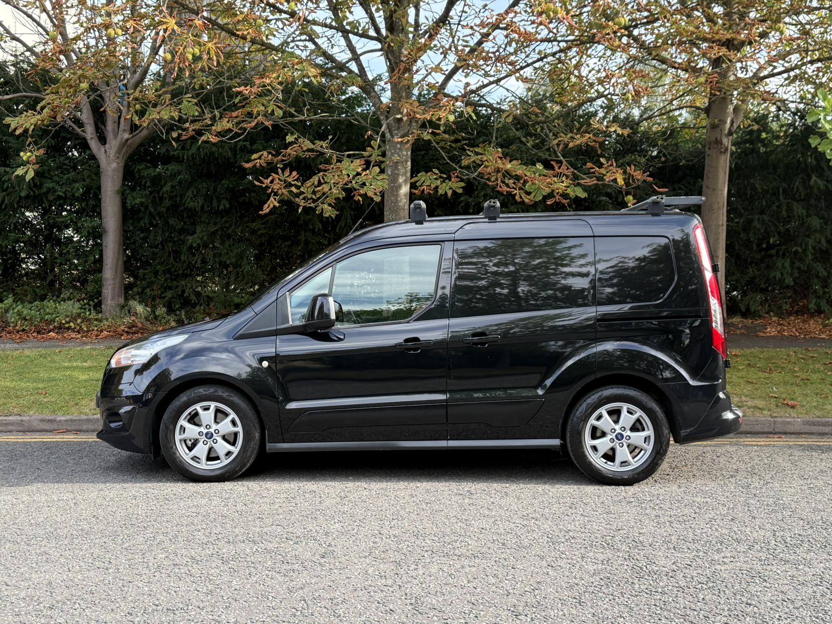 Ford Transit Connect 1.6 TDCi 200 Limited Panel Van 4dr Diesel Manual L1 H1 (124 g/km, 113 bhp)