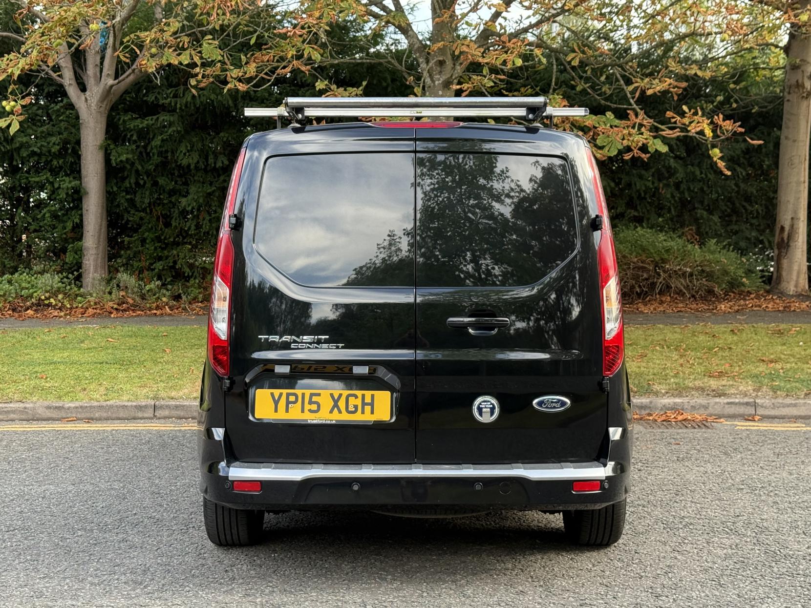 Ford Transit Connect 1.6 TDCi 200 Limited Panel Van 4dr Diesel Manual L1 H1 (124 g/km, 113 bhp)