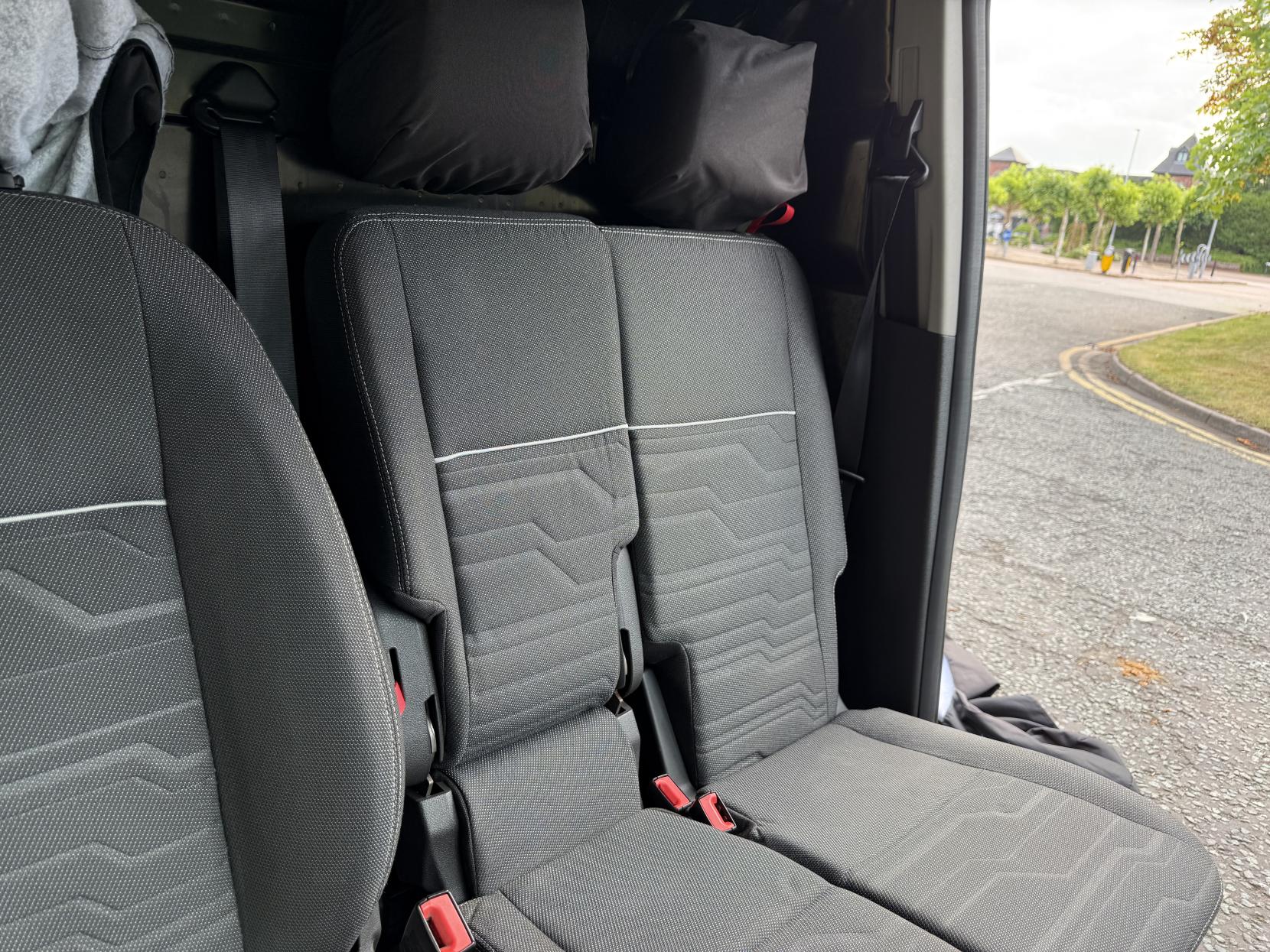 Ford Transit Connect 1.6 TDCi 200 Limited Panel Van 4dr Diesel Manual L1 H1 (124 g/km, 113 bhp)