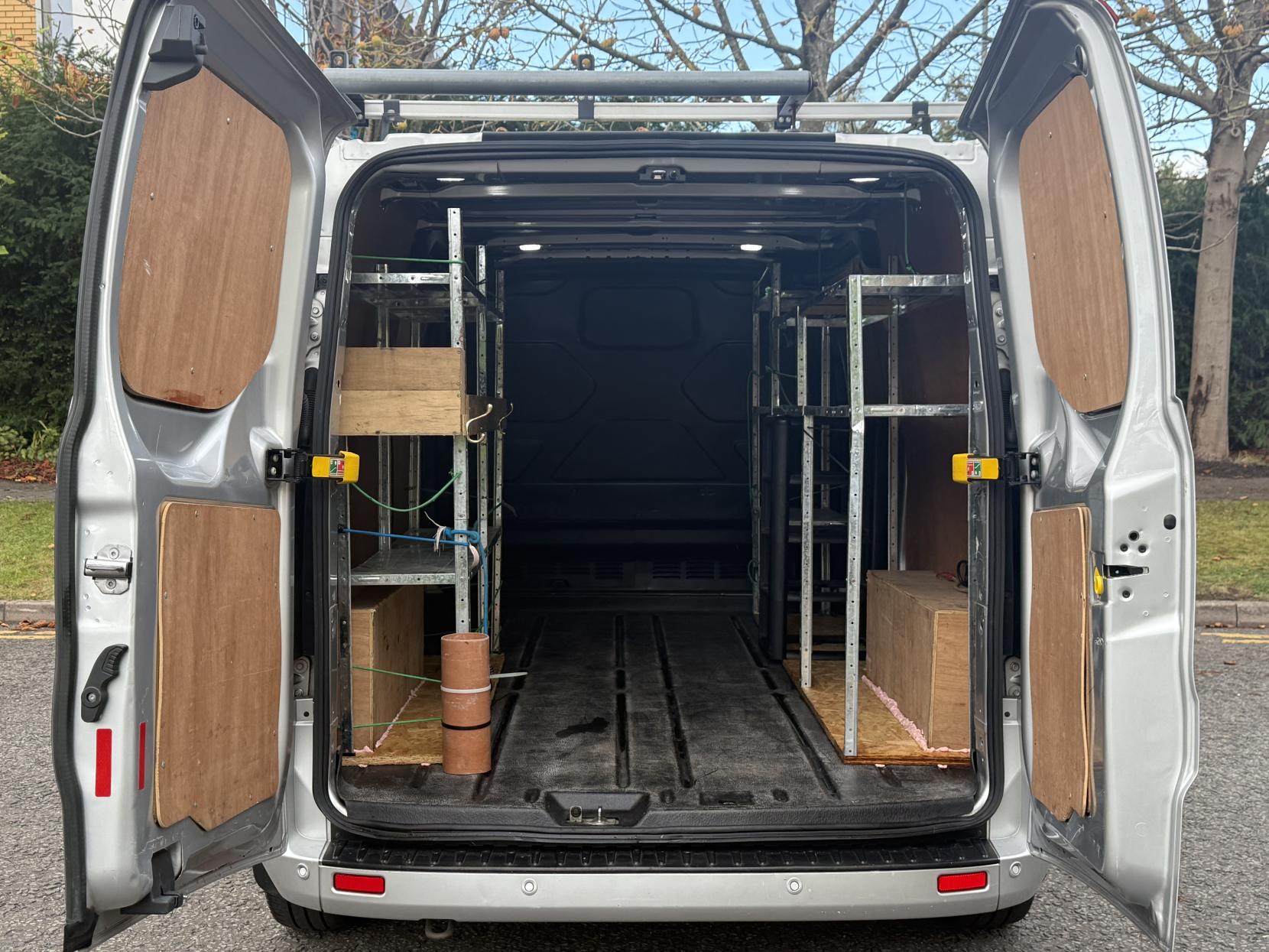 Ford Transit Custom 2.0 300 EcoBlue Limited Panel Van 5dr Diesel Manual L2 H1 Euro 6 (s/s) (130 ps)