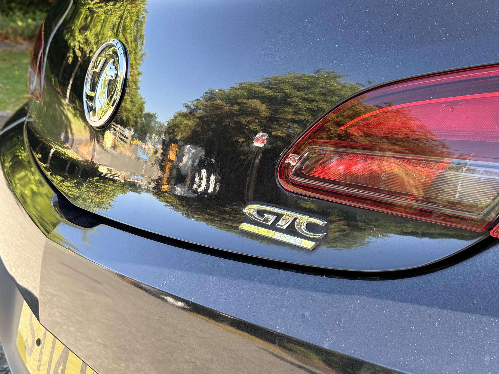Vauxhall Astra GTC 1.7 CDTi ecoFLEX 109g SRi Coupe 3dr Diesel Manual Euro 5 (s/s) (110 ps)