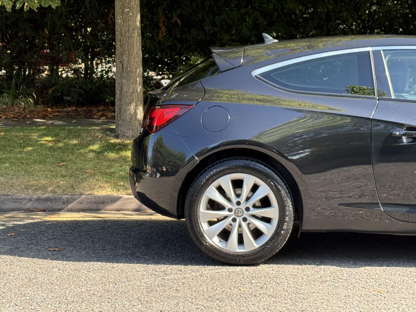 Vauxhall Astra GTC 1.7 CDTi ecoFLEX 109g SRi Coupe 3dr Diesel Manual Euro 5 (s/s) (110 ps)