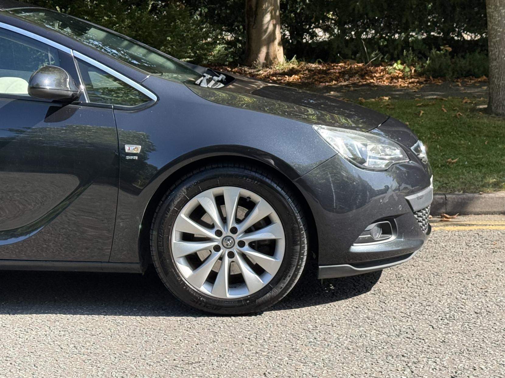 Vauxhall Astra GTC 1.7 CDTi ecoFLEX 109g SRi Coupe 3dr Diesel Manual Euro 5 (s/s) (110 ps)