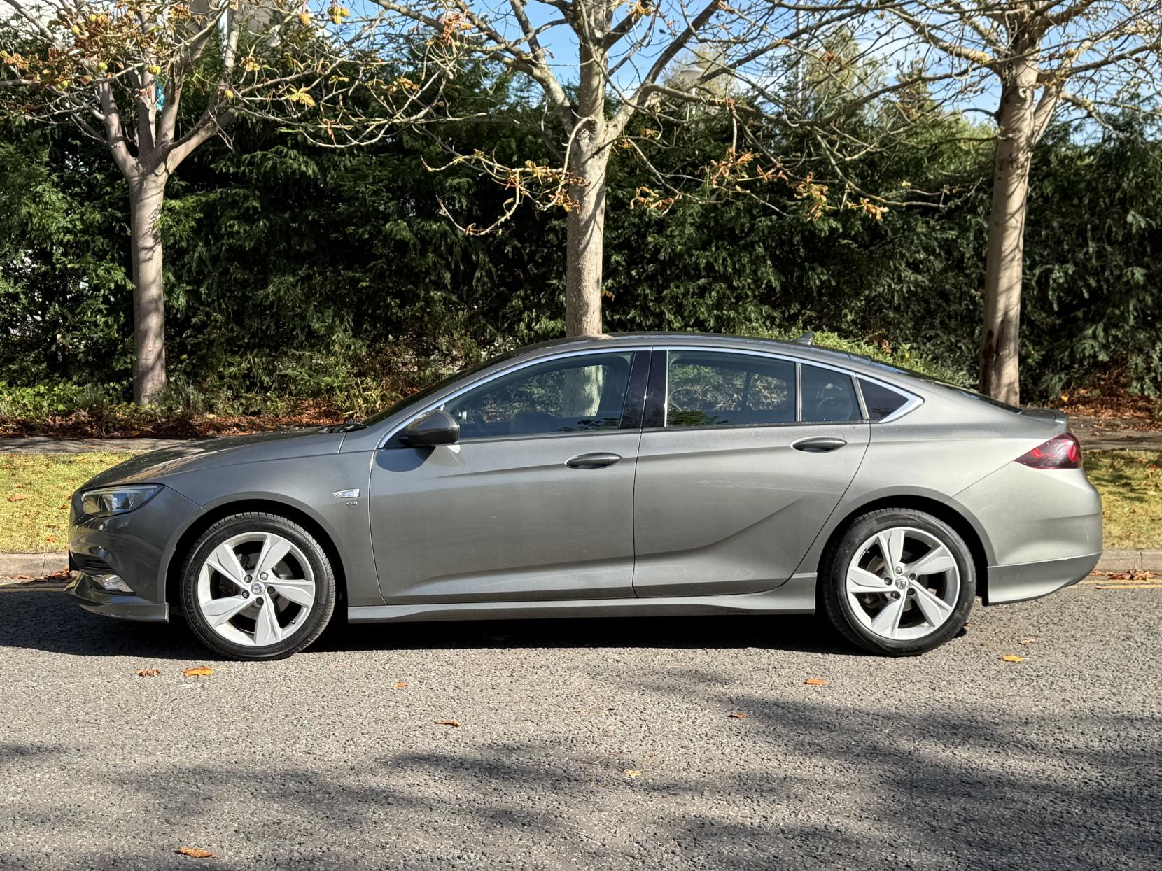 Vauxhall Insignia 1.5i Turbo GPF SRi VX Line Nav Grand Sport 5dr Petrol Automatic Euro 6 (s/s) (165 ps)