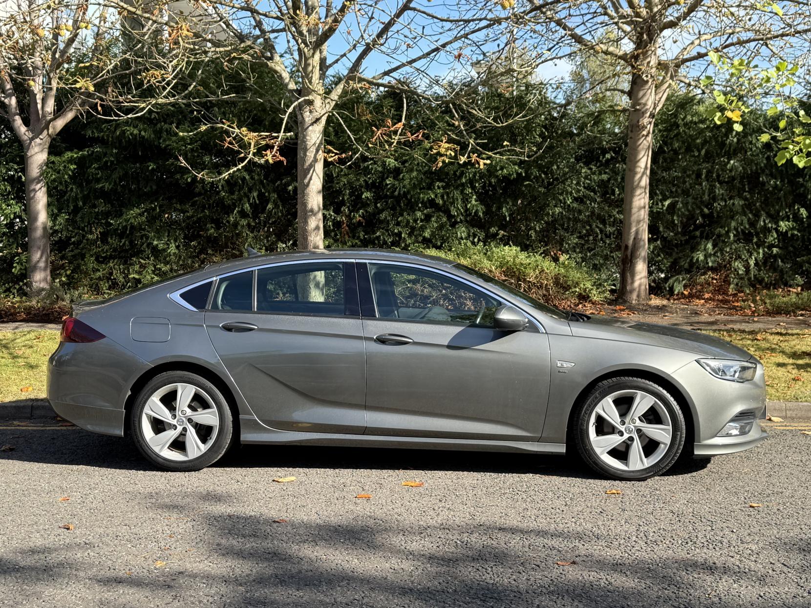 Vauxhall Insignia 1.5i Turbo GPF SRi VX Line Nav Grand Sport 5dr Petrol Automatic Euro 6 (s/s) (165 ps)