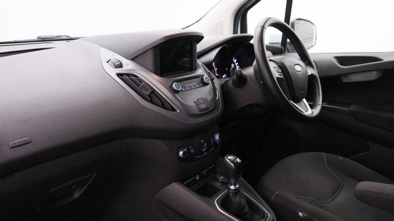 Ford Transit Courier 1.0 EcoBoost Limited Panel Van 5dr Petrol Manual L1 Euro 6 (100 ps)