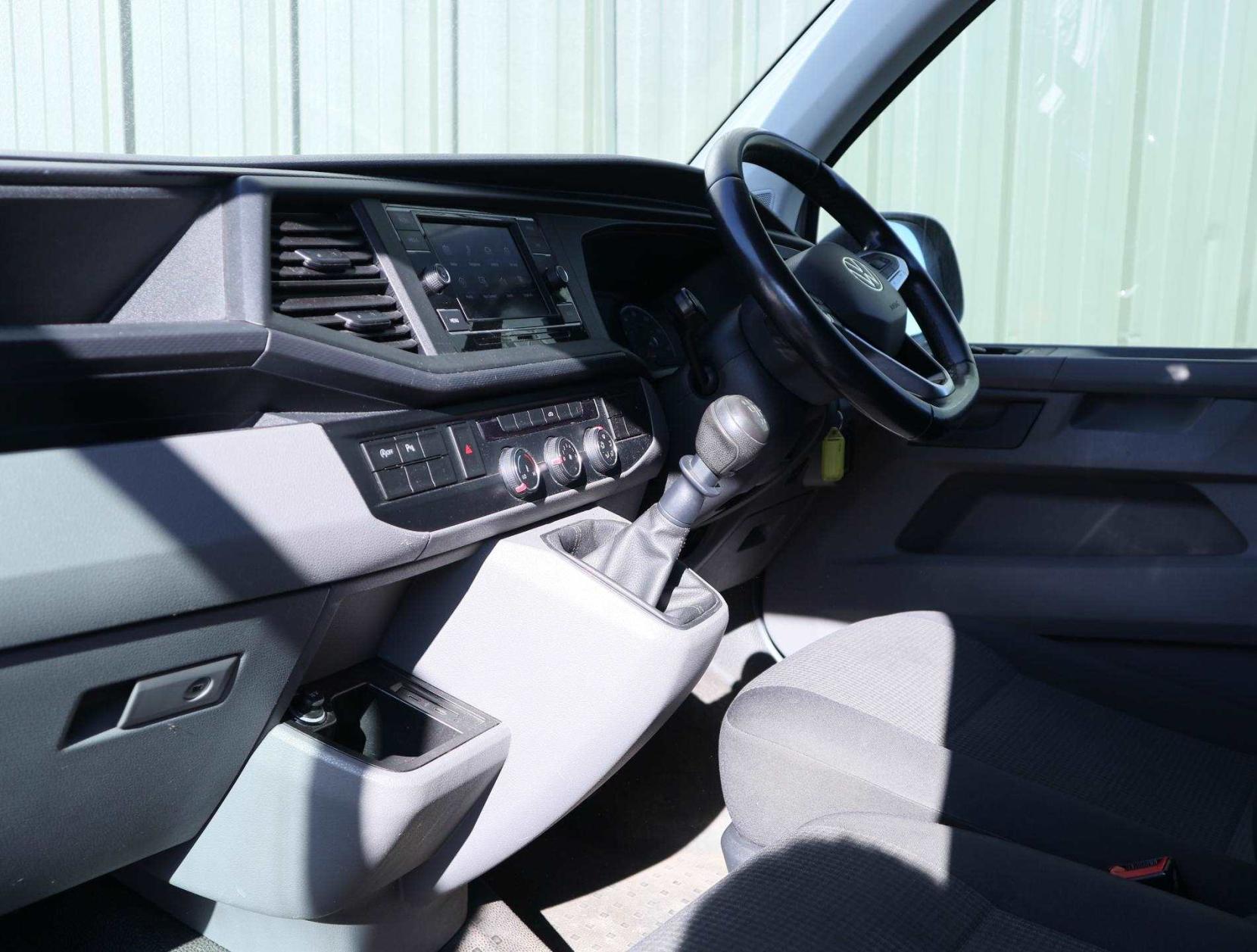 Volkswagen Transporter 2.0 TDI T32 Startline Panel Van 5dr Diesel Manual FWD LWB Euro 6 (s/s) (110 ps)