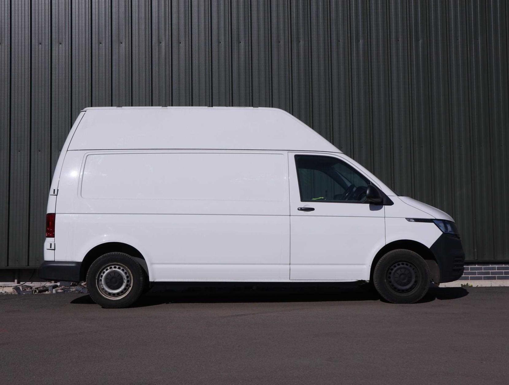 Volkswagen Transporter 2.0 TDI T32 Startline Panel Van 5dr Diesel Manual FWD LWB Euro 6 (s/s) (110 ps)