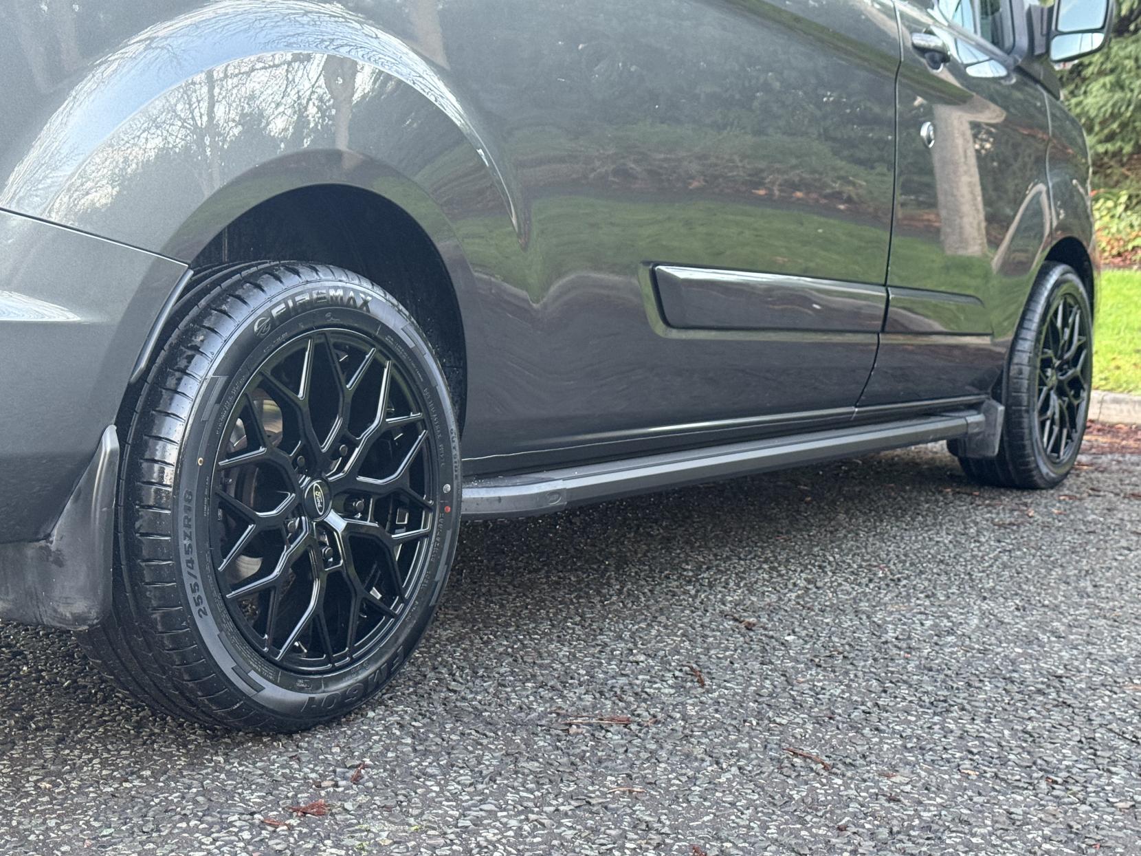 Ford Transit Custom 2.0 300 EcoBlue Limited Panel Van 5dr Diesel Auto L2 H1 Euro 6 (s/s) (170 ps)