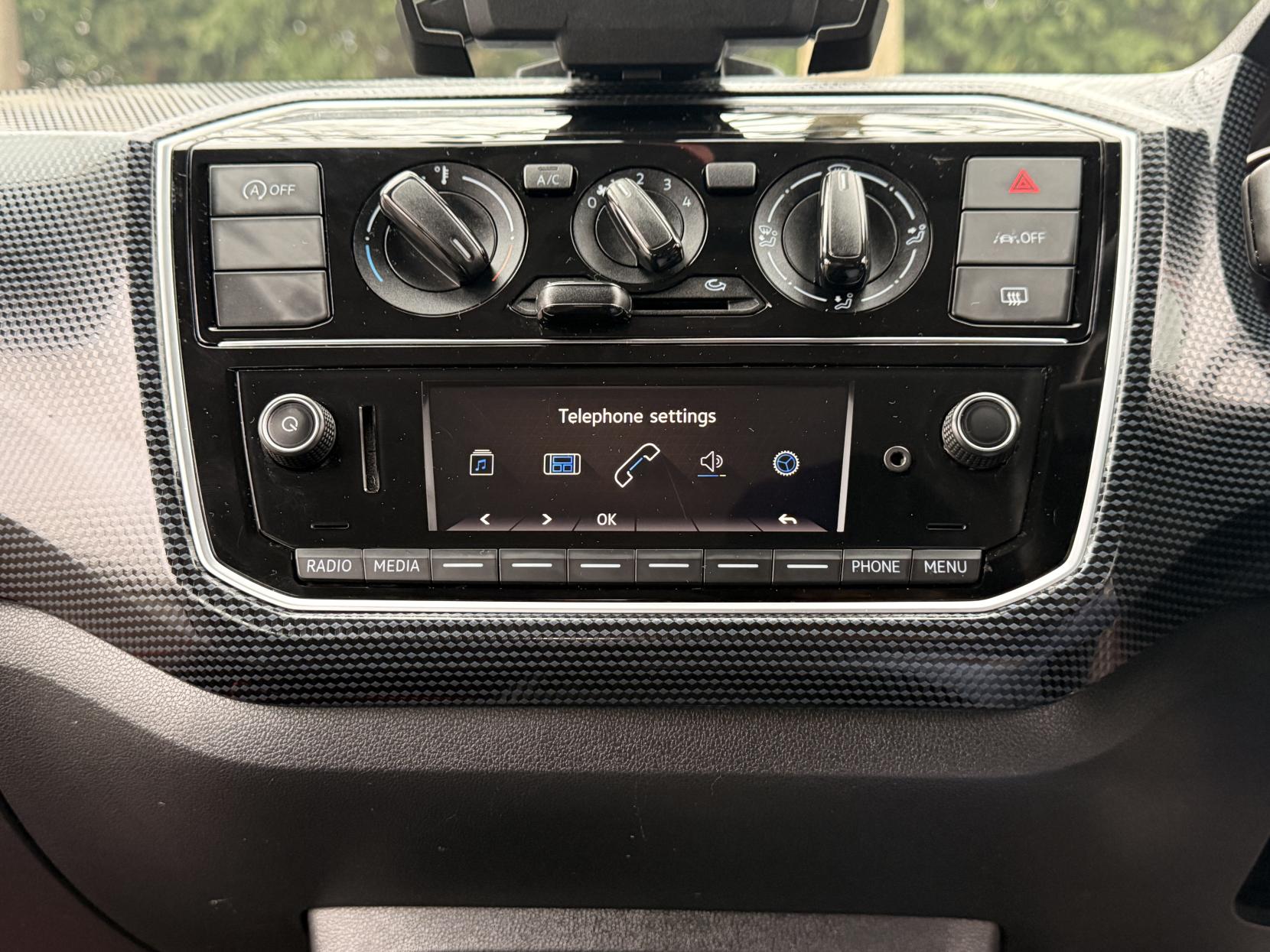 Volkswagen up! 1.0 up! Hatchback 5dr Petrol Manual Euro 6 (s/s) (65 ps)