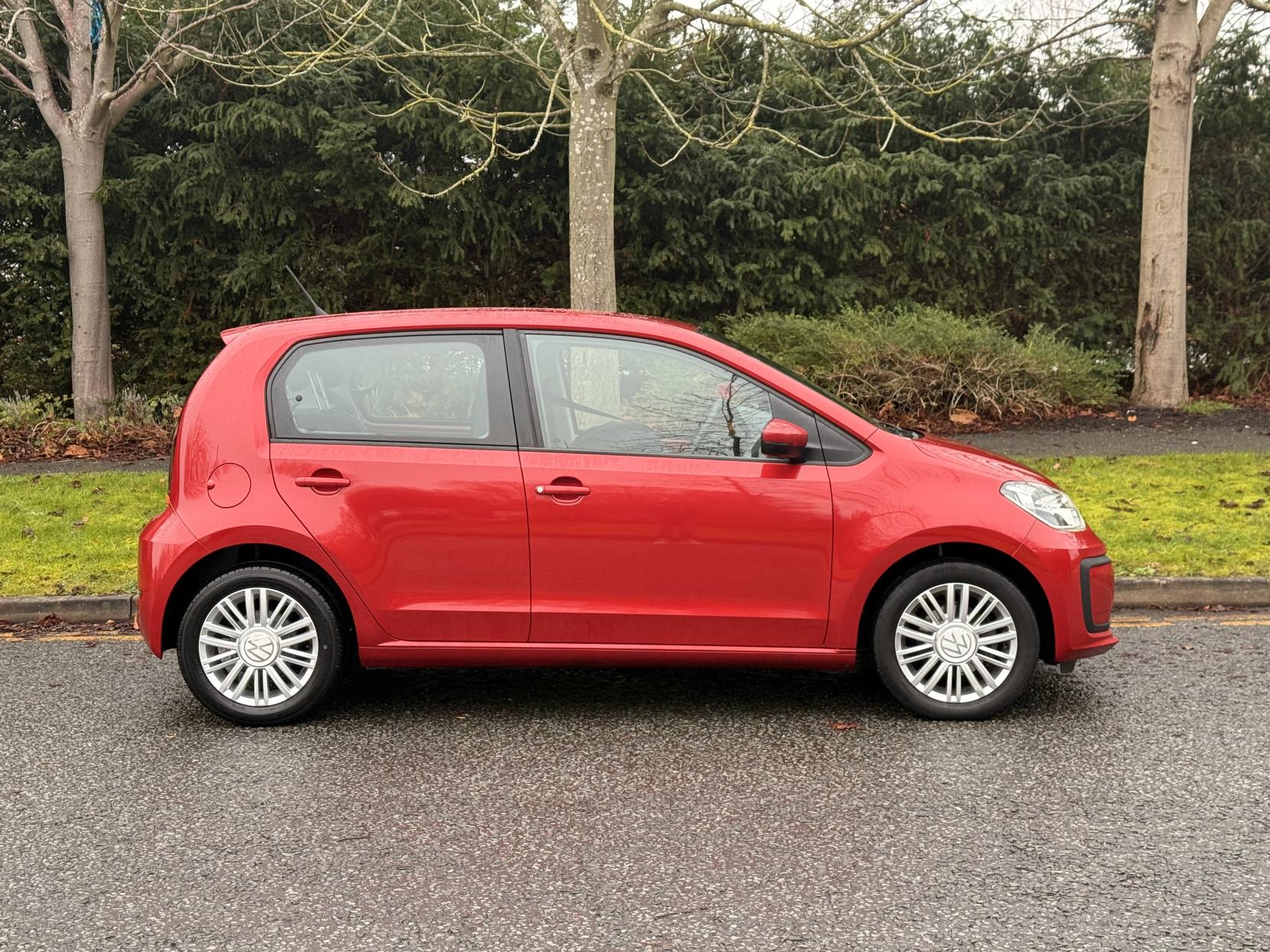 Volkswagen up! 1.0 up! Hatchback 5dr Petrol Manual Euro 6 (s/s) (65 ps)