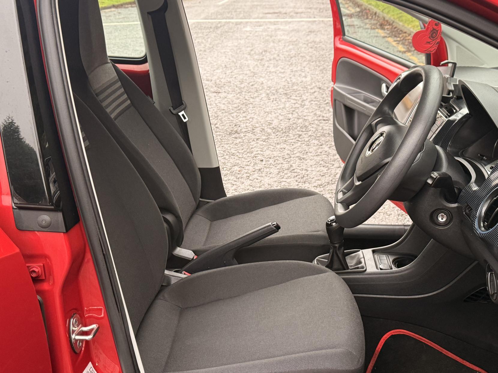 Volkswagen up! 1.0 up! Hatchback 5dr Petrol Manual Euro 6 (s/s) (65 ps)