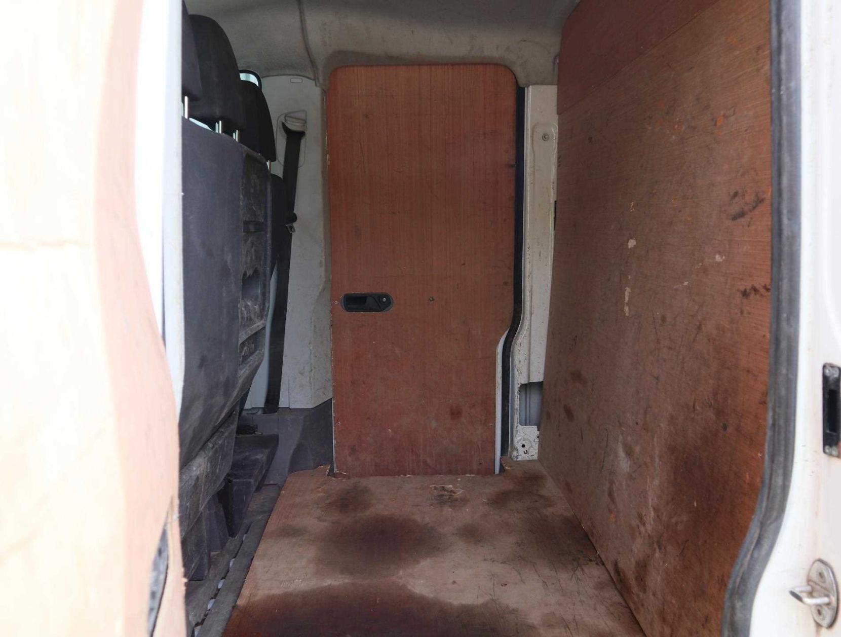 Volkswagen Crafter 2.0 TDI CR35 Startline Double Cab Chassis Cab 4dr Diesel Manual RWD LWB Euro 6 (s/s) (177 ps)