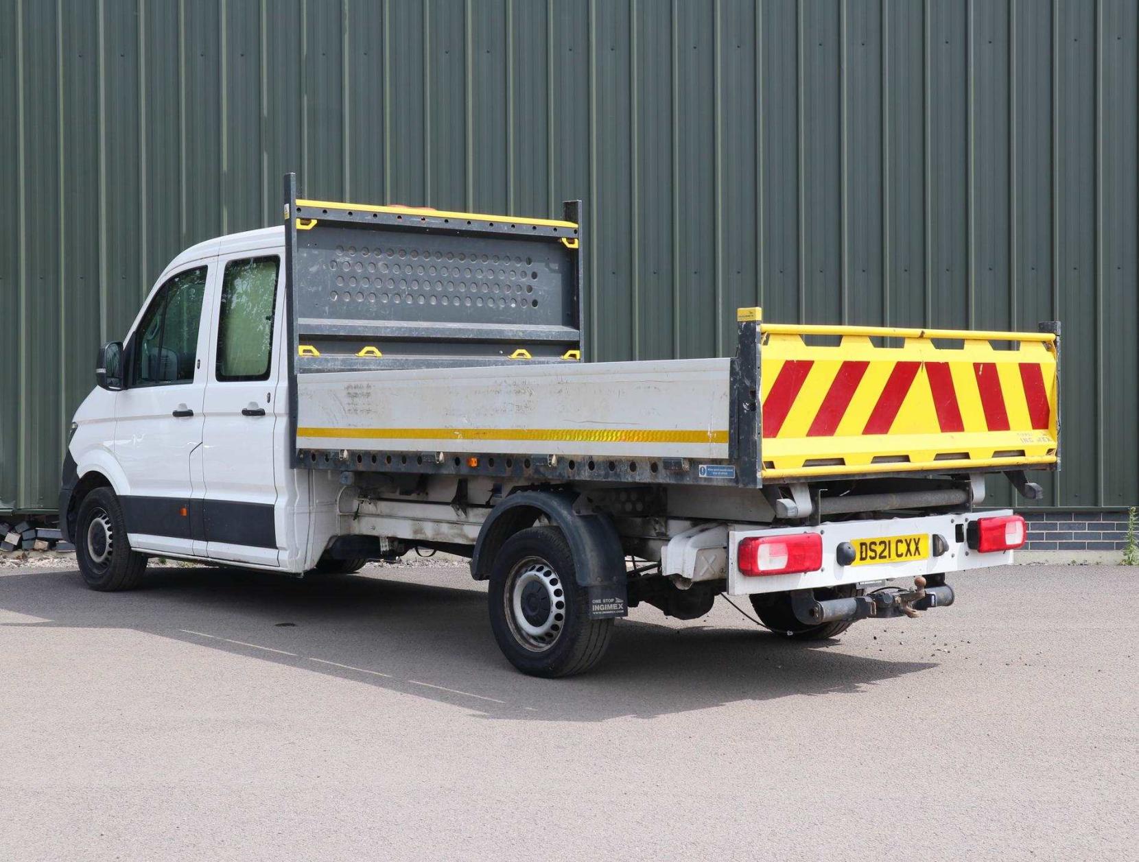 Volkswagen Crafter 2.0 TDI CR35 Startline Double Cab Chassis Cab 4dr Diesel Manual RWD LWB Euro 6 (s/s) (177 ps)